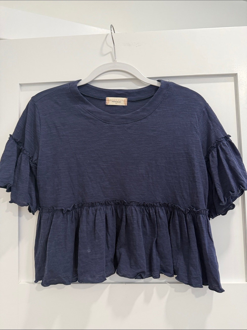 Altar’d State Women’s XS Navy Ruffle Sleeve Peplum T-Shirt Made in USA